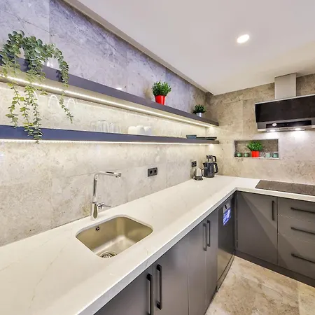 Sole Vista Homes Apartahotel 4*