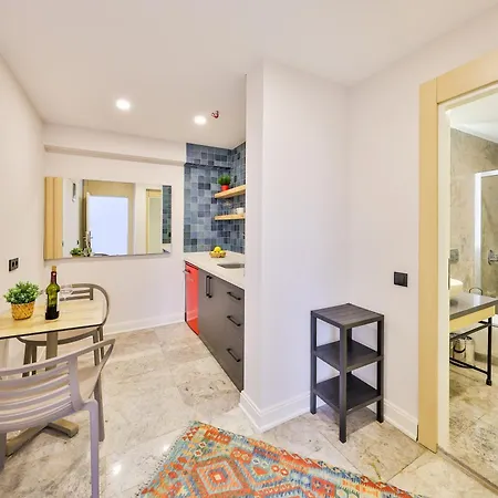 Sole Vista Homes Apartahotel